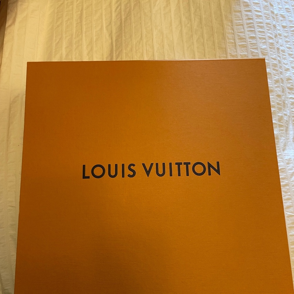 Louis Vuitton Handbag Box. 14 inch wide by 4 inch high